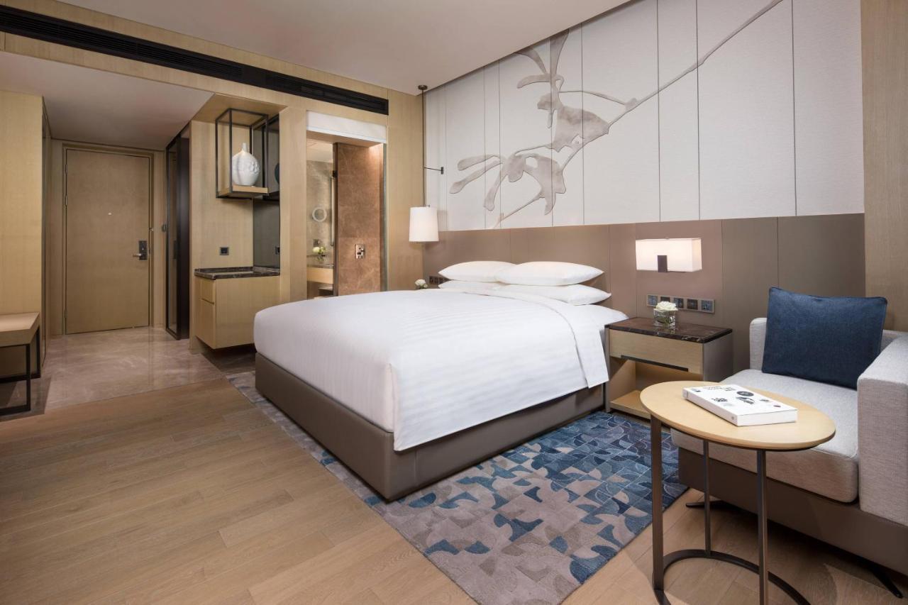 Courtyard By Marriott Shanghai Hongqiao Qingpu Bagian luar foto