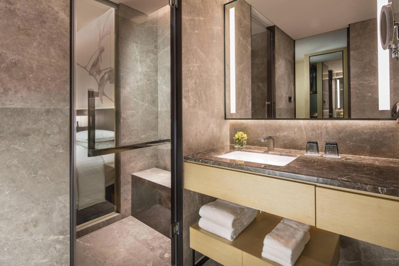 Courtyard By Marriott Shanghai Hongqiao Qingpu Bagian luar foto